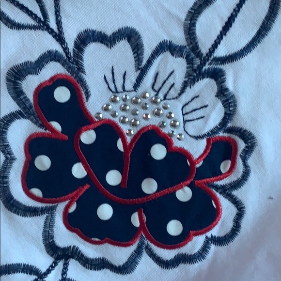Alfred Dunner embroidered top - Picture 4 of 5